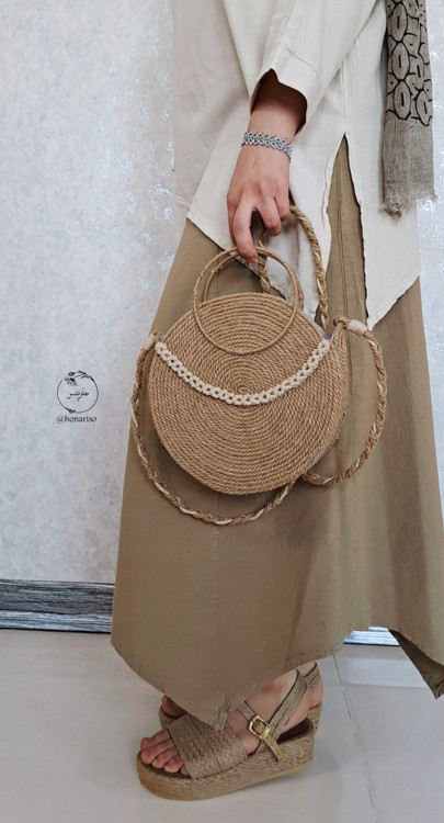 صندل و کیف کنفی