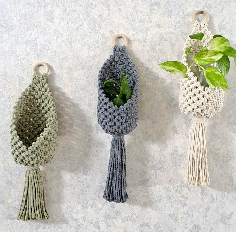 آویز مکرومه