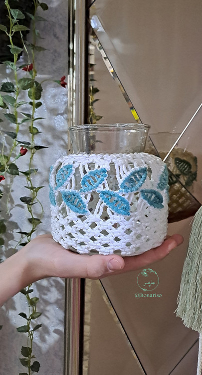 گلدون مکرومه